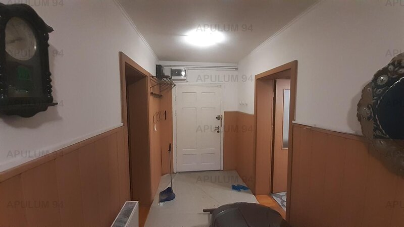 Vila S+P+1+M cu teren 340mp Bucuresti - Luica